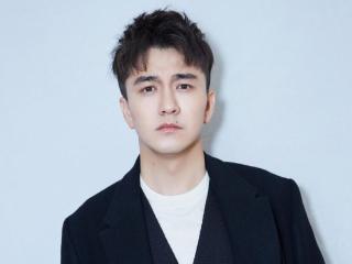 翟天临怼网友惹争议！悼念朱媛媛重提知网风波，惹来群嘲瞬间破防