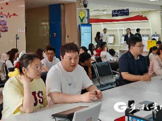 “520”甜蜜升温！习水县130余对新人喜结连理