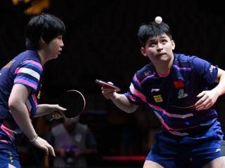 林诗栋一日三赛！与蒯曼1-3输球无缘混双四强，日本组合锁定奖牌