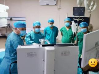 膝关节疼痛困扰多年，新技术针刀镜“一招治愈”