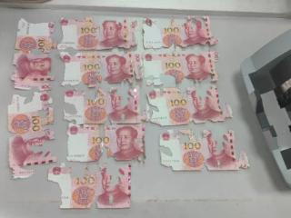 八旬老人“虫咬钱”兑换难题 工行列东支行暖心化解获表扬
