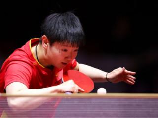 多哈世乒赛：孙颖莎4-0横扫法国小将，轰11：1，强势晋级女单16强