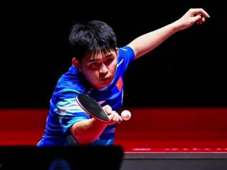 打疯了！林诗栋轰11-1，世界冠军惨败出局，日本女乒大获全胜