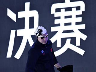 全国游泳冠军赛｜200米蝶泳摘金，12岁“小孩姐”还能制造多少惊喜？