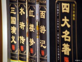 四大名著改编的电视剧，哪个版本比较贴近原著