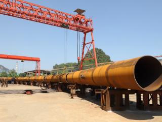 广西路建集团钢构制造施工持续“升温”