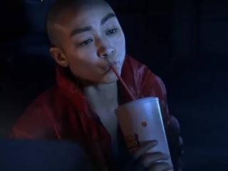 尼尔回应《异端先知》争议：坚持自己立场就是胜利！