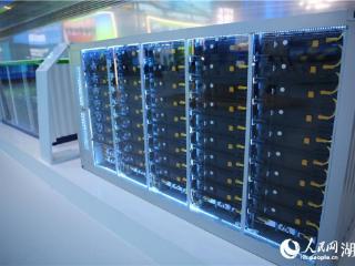 行进中国丨“浸默2.0”！6秒给电池“泡个澡”