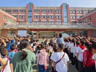 “趣”探小学 解锁成长新密码 济南历下一幼大班幼儿参观小学