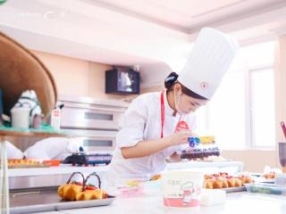 万名选手征战烹饪职业技能大赛，新东方烹饪用专业硬实力阐释标杆担当