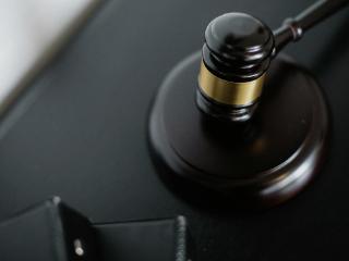 继胖东来后，李宁也发布律师声明维权：对恶意抹黑等追究责任