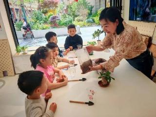 乐居淞园“筑绿梦” 多元共治绘新篇