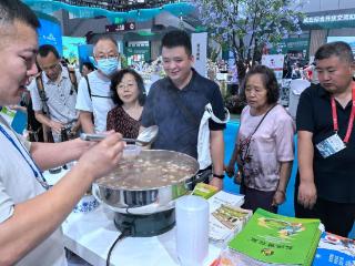 宁夏千余件文化产品亮相第二十一届深圳文博会
