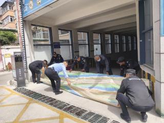 筑牢地下防线，吴泰闸社区开展防汛实战演练