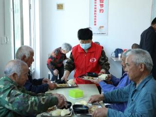 山东宁阳：志愿服务+信用管理 让老年人的小饭桌真“香”