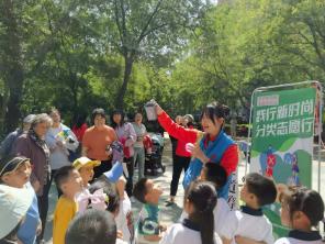 太西里社区开展垃圾分类宣传活动 萌娃齐学共筑绿色家园