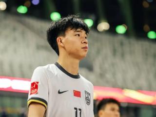 东体：伊万因助教影响弃用李源一，王钰栋或成国足的“奇兵”