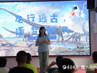 济南市图书馆走进星神特殊儿童关爱中心，点亮阅读之灯