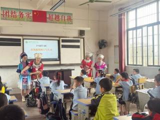 广西科技师范学院：以推普为笔描绘新时代乡村振兴画卷