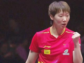国乒主力打哭日本新星！张本美和哭诉，王曼昱大度回应，给足面子