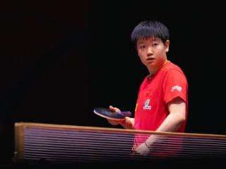 多哈世乒赛：孙颖莎4-0伊藤美诚，晋级决赛，国乒包揽女单冠亚军