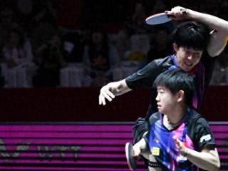 世乒赛混双三连冠，“莎头”这八年：王楚钦/孙颖莎如何书写传奇？