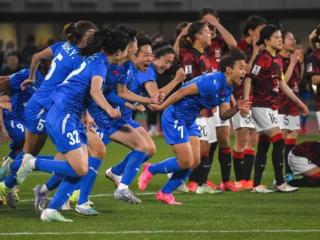 武汉女足夺冠历程：首战遭逆转，八强战点球险胜，决赛大逆转