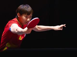 多哈世乒赛：王曼昱4-0陈幸同，剑指双冠王，国乒女单豪取16连冠