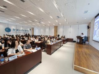 聊城市人社局举办“齐鲁青未了·职路正当时”大学生就业指导宣讲活动