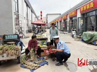 晋州：交通安全宣传进集市
