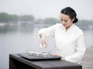 咨询手记：爱情如茶，懂节奏的女人最让人心动！
