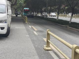 小8跑街|这些路段有交通安全隐患 市民盼重视