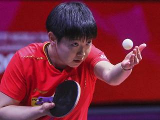 巅峰对决！孙颖莎4比3战胜王曼昱，夺女单冠军
