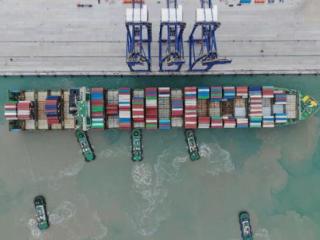 组图丨洋浦国际集装箱码头：新泊位 迎大船