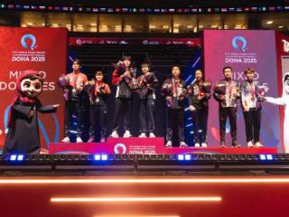 世乒赛第3金出炉！首个双冠王诞生，王曼昱摘银，孙颖莎动情落泪