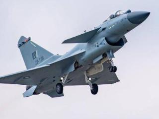 “阵风”折戟后，泰国大肆称赞歼-10CE，泰空军会下手采购吗？