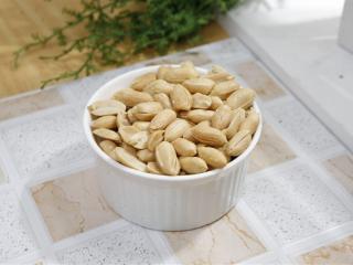 6.8元网购10斤花生米到手只有10粒：店铺已注销