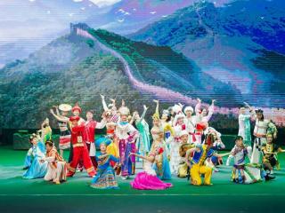 《听到花儿就想家》乌兰图雅献唱主题曲 第十九届西部民歌（花儿）歌会开幕
