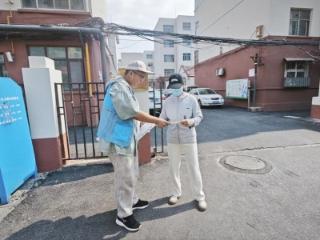 济南市莱芜区凤城街道顺河社区：践行垃圾分类 共建绿色家园