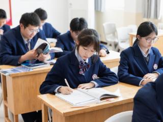 临沂一中国际部开放日邀请函