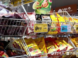 端午节新老口味粽子“舌尖争霸”，青岛脂渣粽子强势出圈