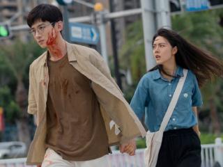 赵丽颖《在人间》首播，连追3集后，我想说：悬疑剧就该这么拍！