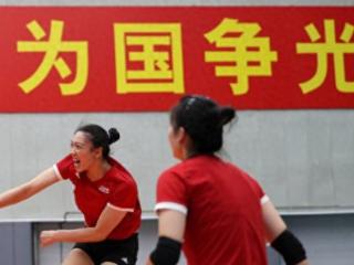 世联赛中国站票务遇 “冷”，中国女排怎么没人看了？