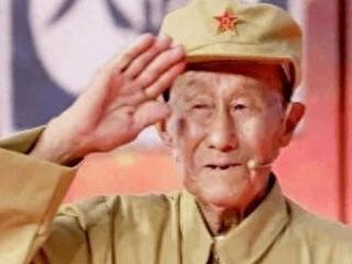 104岁老八路回忆师长陈光，陈光后人感动，千里赴山东看望