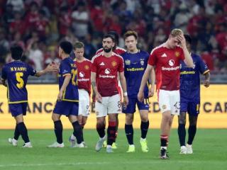 曼联0-1友谊赛都失冠！阿莫林怒斥球员没斗志，呼吁球迷多嘘本队