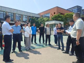 青岛西海岸新区薛家岛街道人大工委组织开展民生实事现场调研及《国家发展规划法》（草案）专题学习