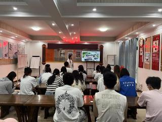 南苑街道狄林社区开展“凝心铸魂 齐心筑梦”宣讲活动