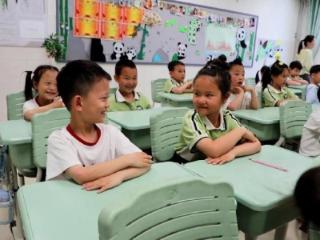 走进小学 遇见成长——济南历下三幼嵘汇园开展参观韶光小学春日体验活动