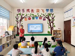 万山区丹都街道开展“‘法’在身边‘典’亮生活”主题宣传活动