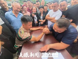 仁怀市盐津街道开展2025年卫生家庭示范户评选暨端午节活动